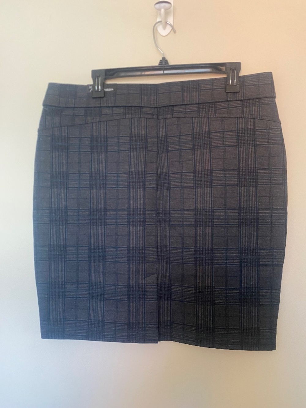 New Liverpool Black Checkerboard Print Straight Mini Skirt, 14